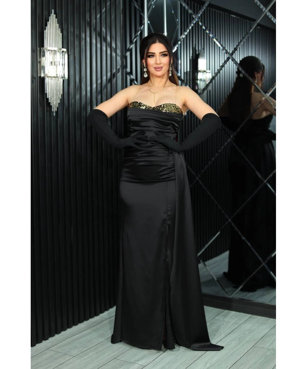 Saten Tasarım Straplez Dekolteli Yırtmaçlı Uzun Elbise Abiye