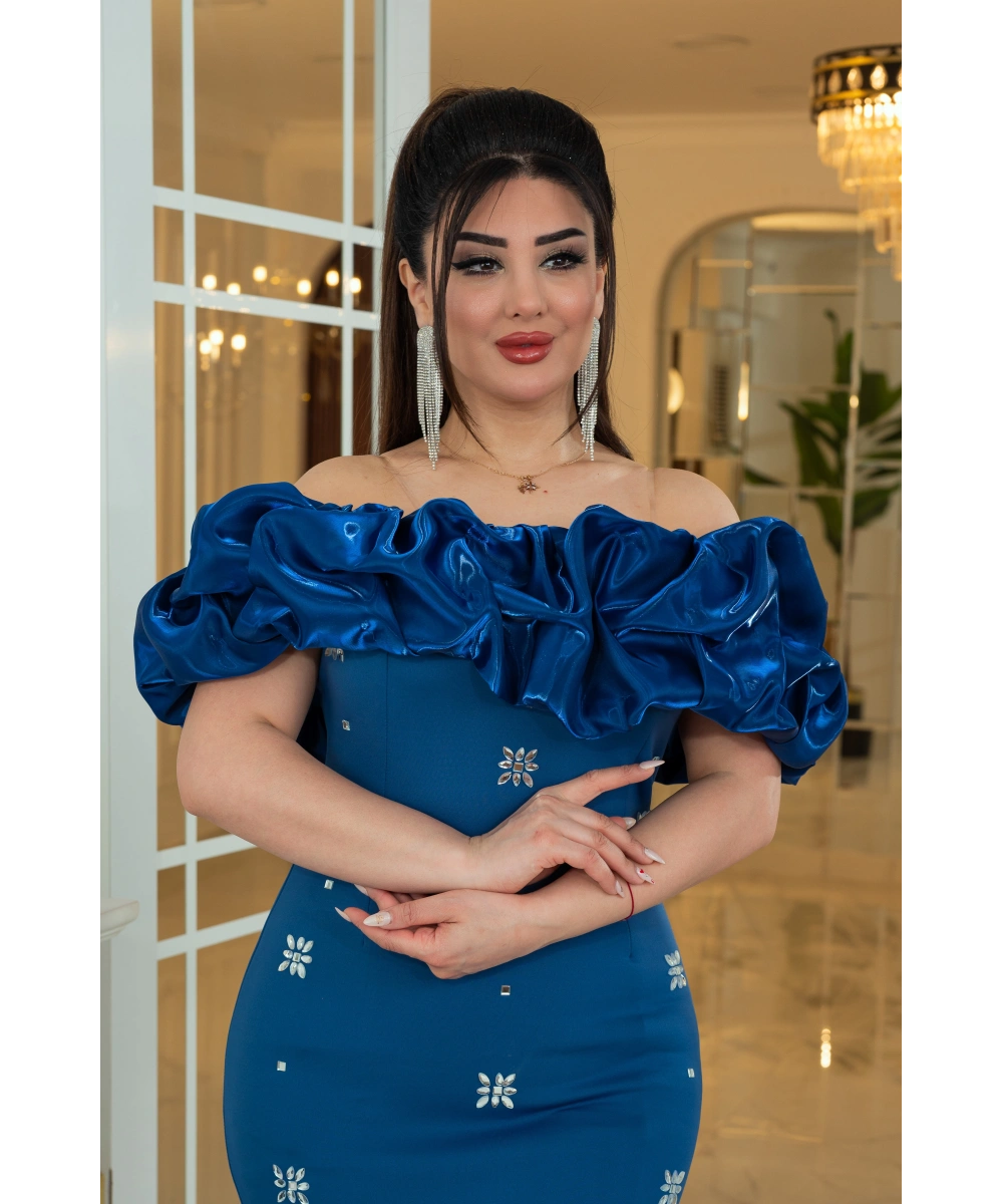 Scuba Monoray Tasarım Straplez Dekolteli Yırtmaçlı Elbise Abiye