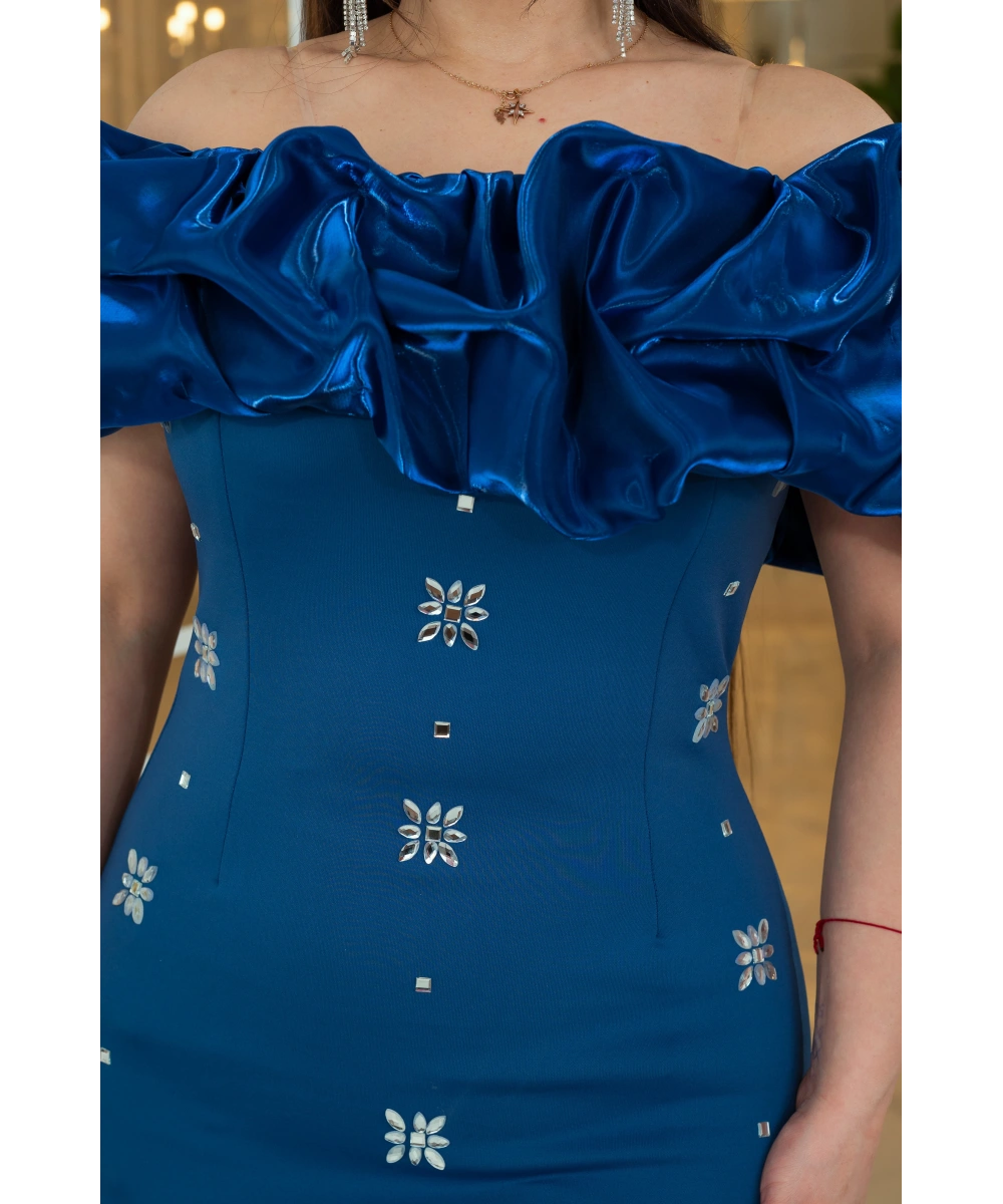 Scuba Monoray Tasarım Straplez Dekolteli Yırtmaçlı Elbise Abiye