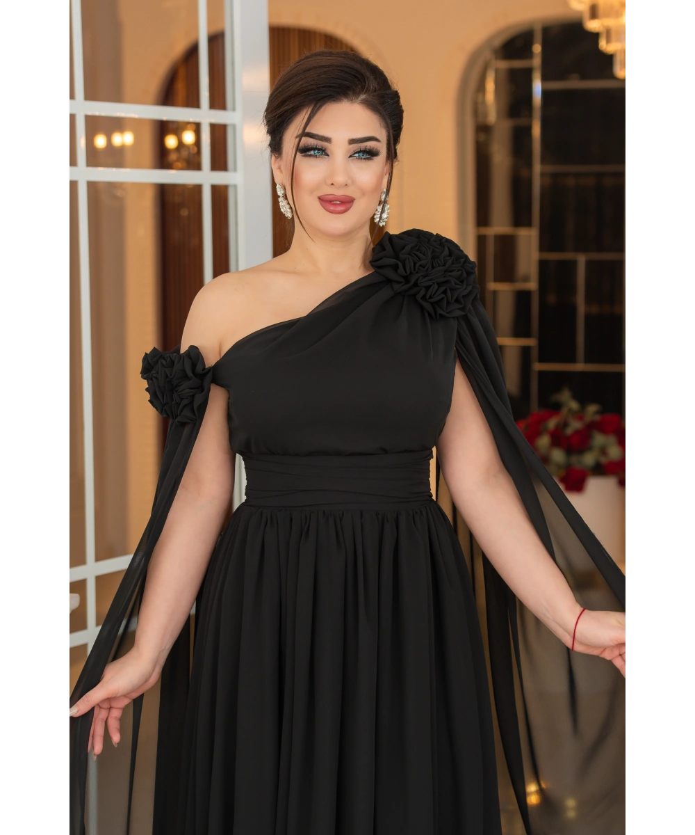 Şifon Tasarım Gül Aksesuarlı Kolları Pelerinli Uzun Elbise Abiye