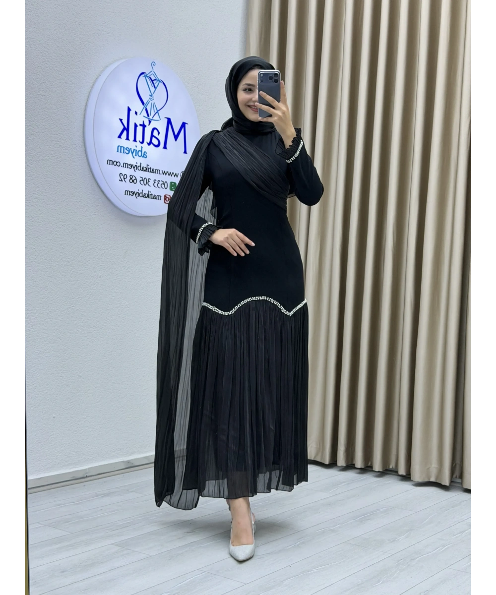 Sofia Kumaş Şifon Detaylı Abiye Elbise