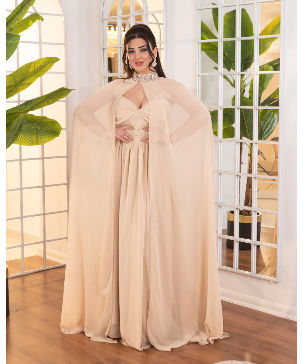 Taş İşlemeli Yaka Detaylı Şifon Pelerinli Uzun Abiye Elbise