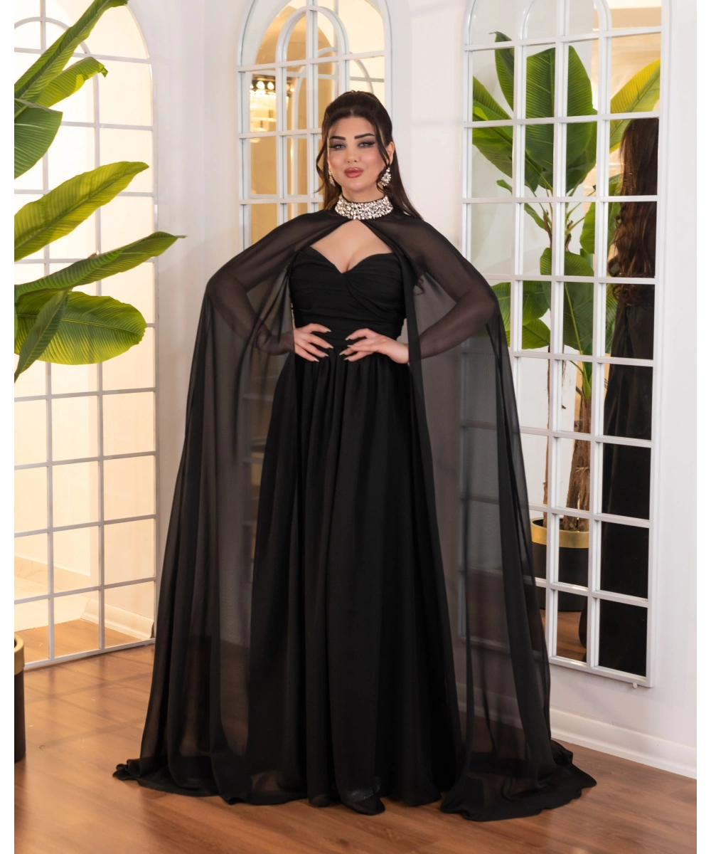 Taş İşlemeli Yaka Detaylı Şifon Pelerinli Uzun Abiye Elbise