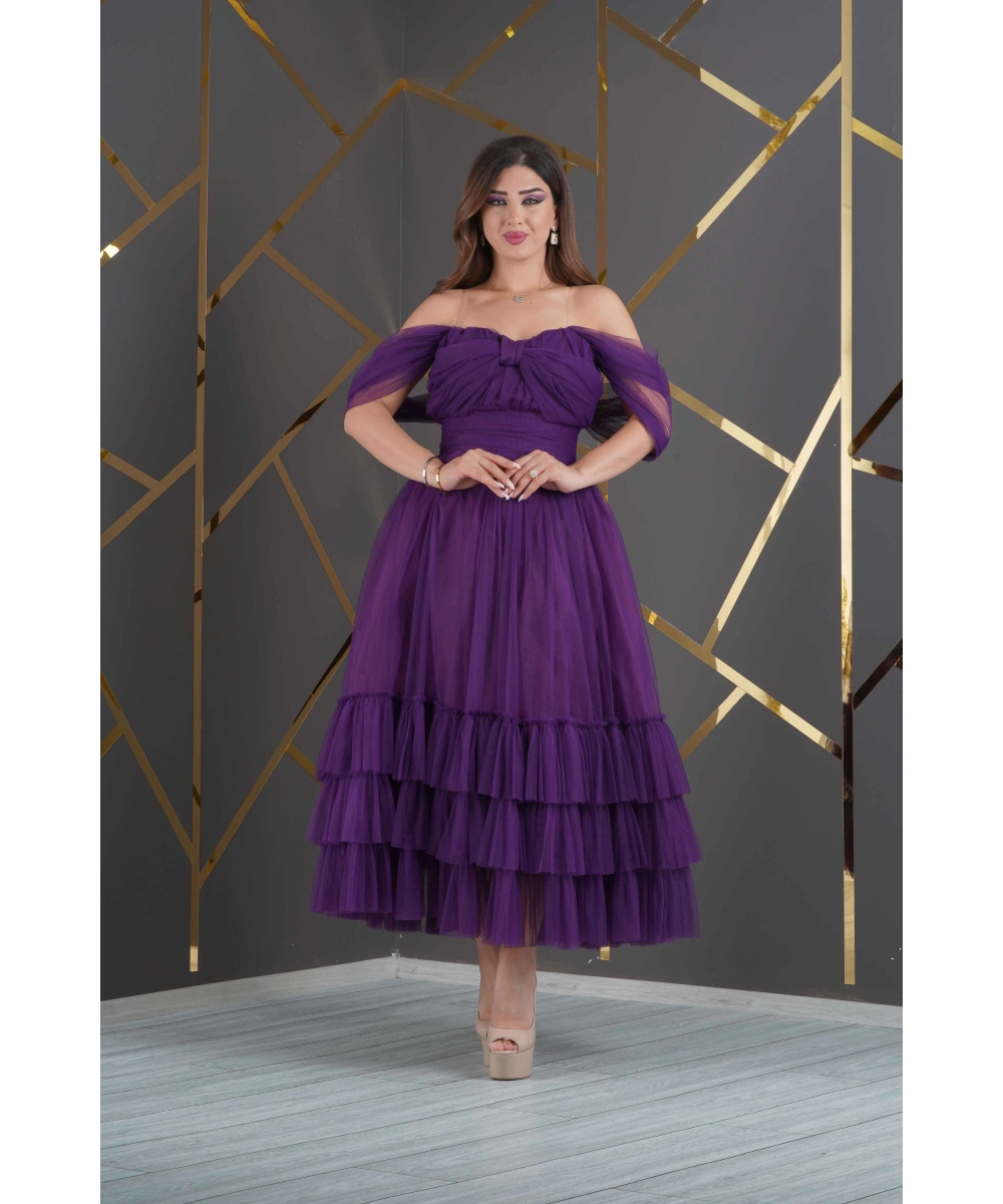 Tül Tasarım Omuz Göğüs Dekolteli Eteği Kat Kat Uzun Abiye