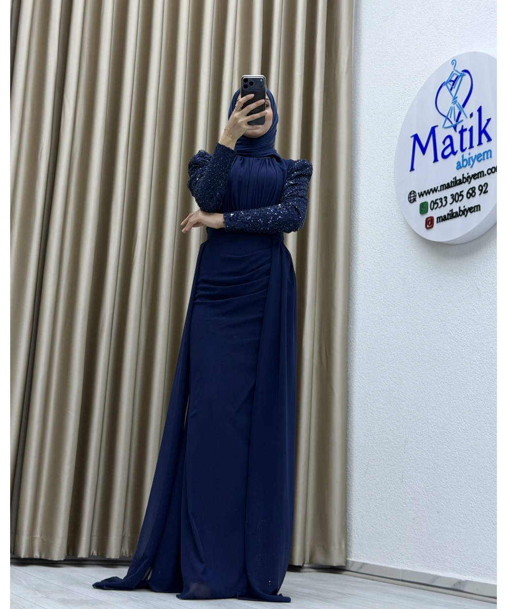 Uzun Kollu Drapeli Detaylı Şifon Abiye Elbise