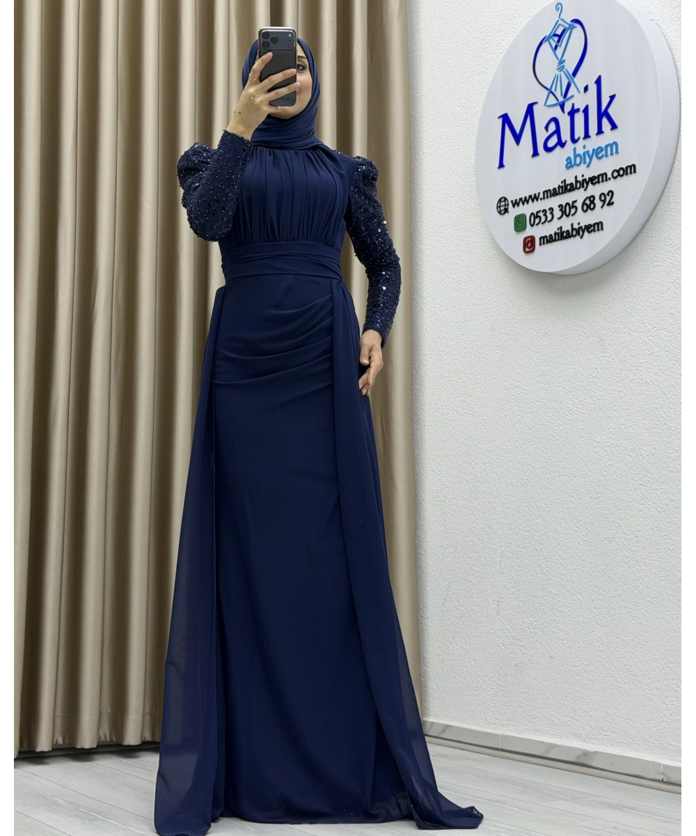 Uzun Kollu Drapeli Detaylı Şifon Abiye Elbise