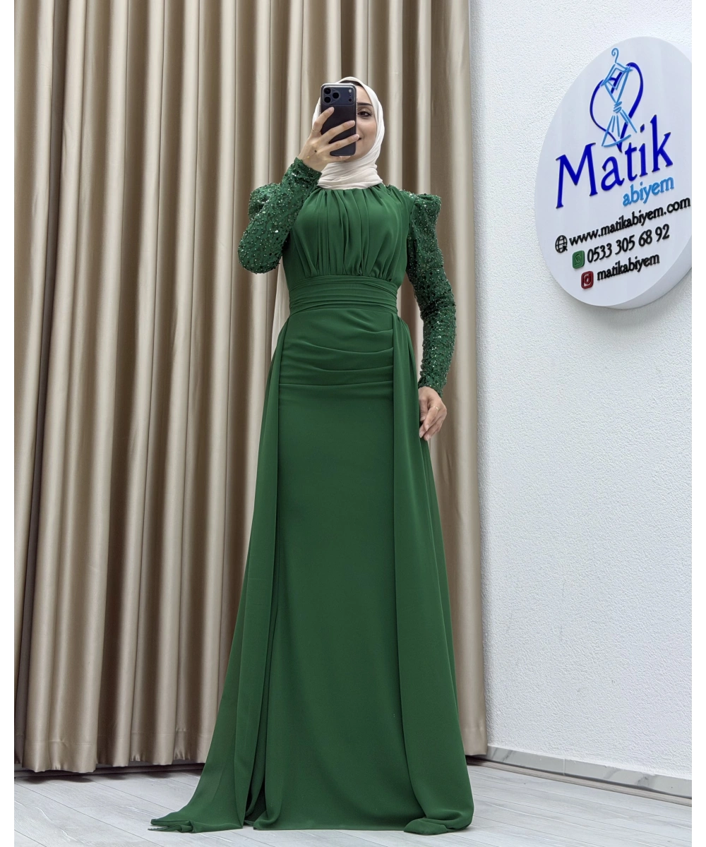 Uzun Kollu Drapeli Detaylı Şifon Abiye Elbise