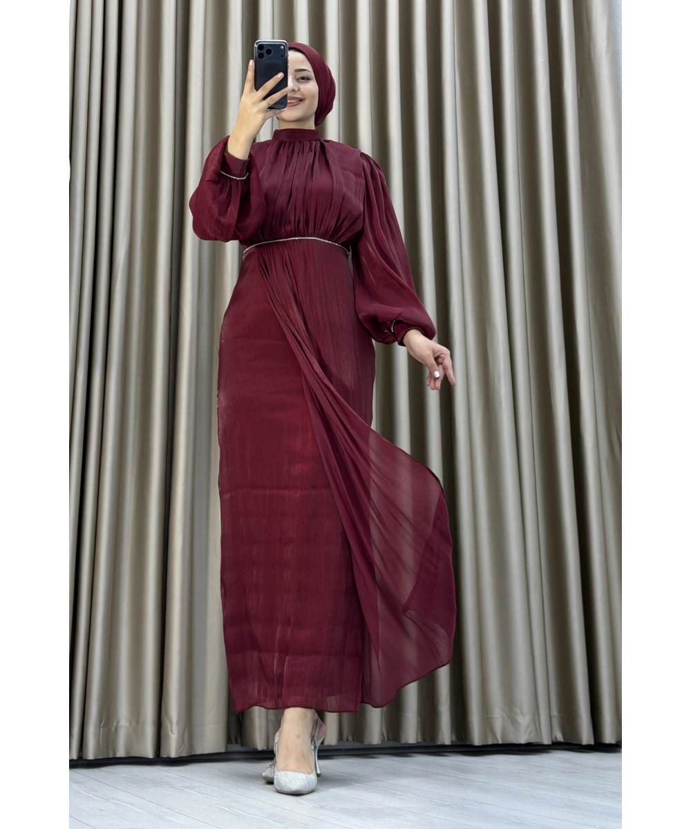 Yüksek Yaka, Bel Taş Detaylı, Uzun Kollu, Dökümlü Şifon Uzun Abiye Elbise