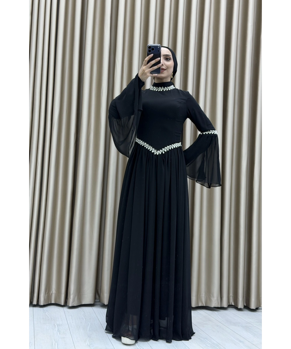 Zarif Taş İşlemeli, Şifon Detaylı, Bel Vurgulu, Volan Kollu, Özel Gün ve Davetlere Uygun Tesettür Abiye Elbise