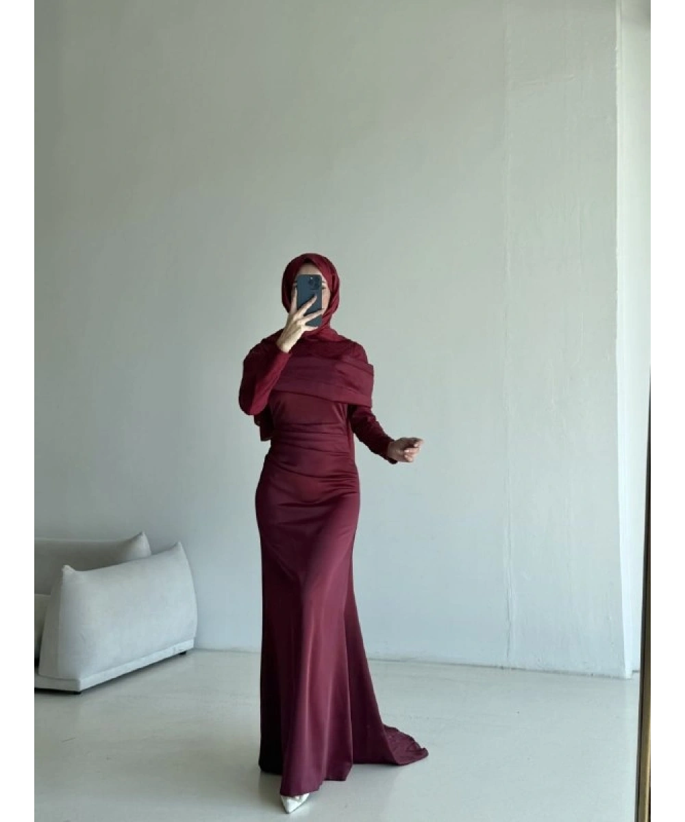 Zoya Elbise