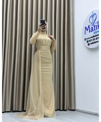 Drapeli Kuşak Detaylı Uzun Abiye Elbise