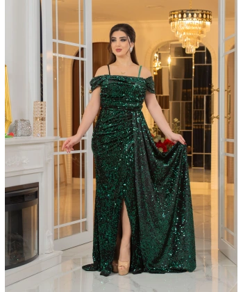 Kadife Payet Tasarım Straplez Dekolteli Yırtmaçlı Pelerinli Elbise Abiye