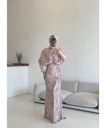 Lavinya Abiye