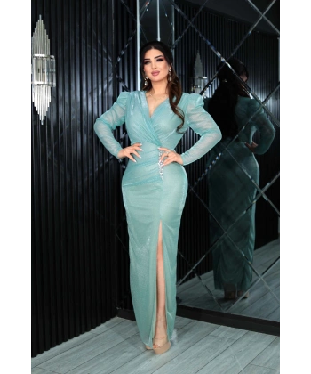 Nokta Deseyli Mumlayıt Tasarım V dekolteli Yırtmaçlı Uzun Elbise Abiye