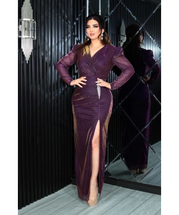 Nokta Deseyli Mumlayıt Tasarım V dekolteli Yırtmaçlı Uzun Elbise Abiye