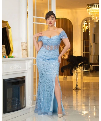 Omzu Açık Dantel Detaylı Işıltılı Uzun Abiye Elbise