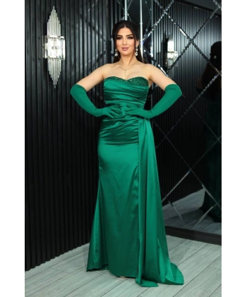 Saten Tasarım Straplez Dekolteli Yırtmaçlı Uzun Elbise Abiye