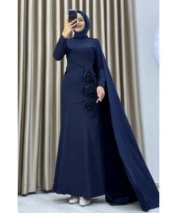 Zarif Drapeli Çiçek Detaylı Tesettür Abiye – Kuyruklu Modern Özel Gün Elbisesi