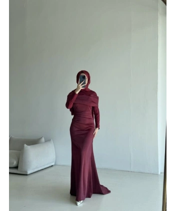 Zoya Elbise