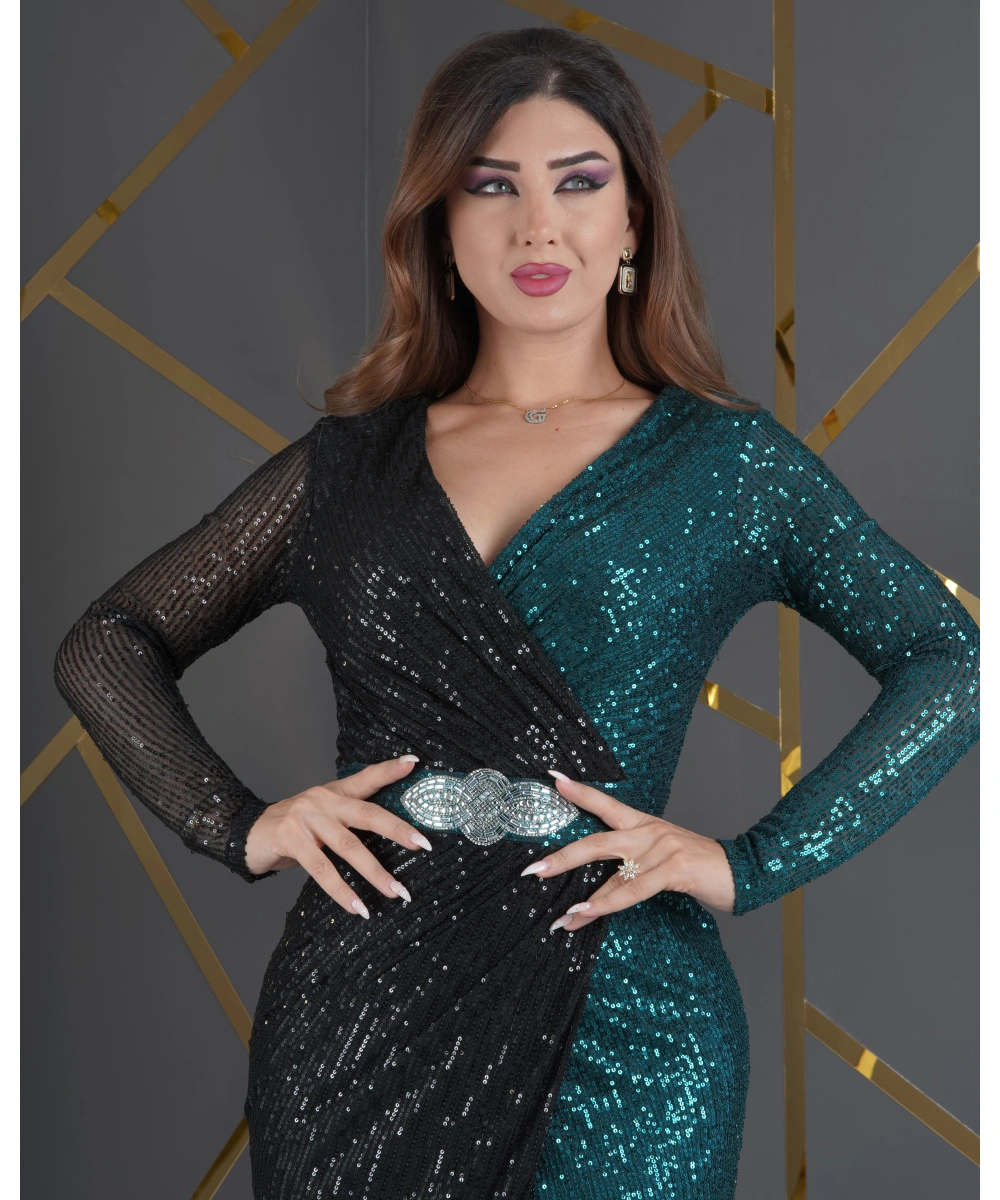 Zara Payet Tasarım İki Renk Garnili Beli Yapışma Taş Aksesuarlı Yırtmaçlı Abiye