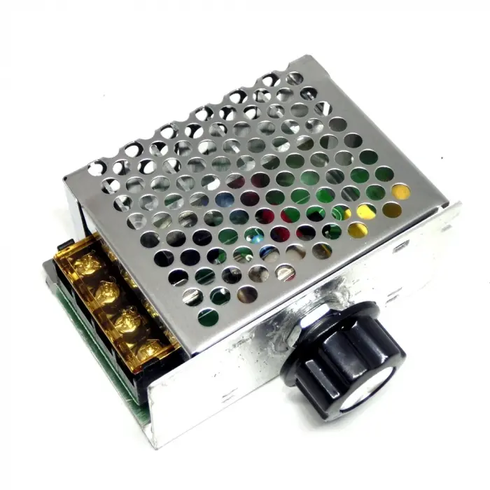 4000W Yüksek Güçlü Gerilim Regülatörü