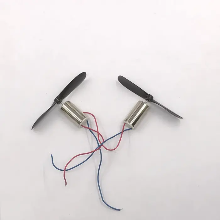 820 Çekirdeksiz DC Motor (2 Adet + 2 Pervane) (Mini Drone Motoru)