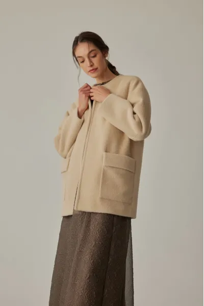 ÖNÜ AÇIK CEPLİ CAMEL KAŞE CEKET