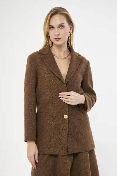 BALIKSIRTI DESENLİ KAHVE BLAZER CEKET