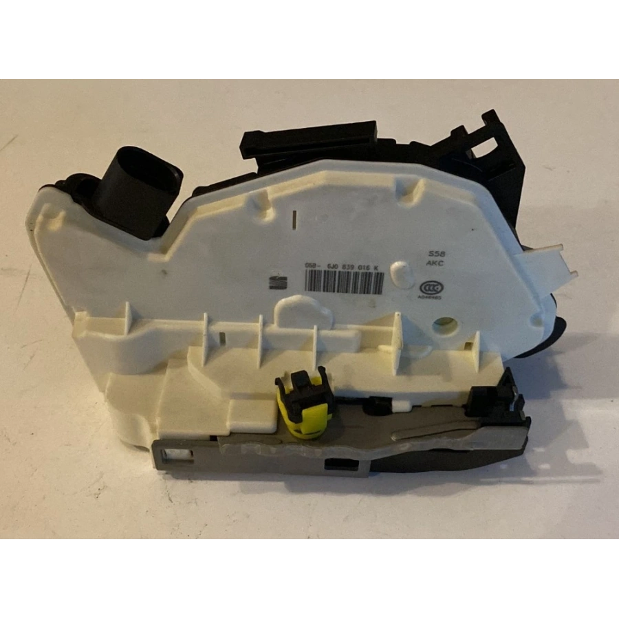 KAPI KİLİDİ ARKA SAĞ ORJİNAL 2016  >  SEAT IBIZA T1