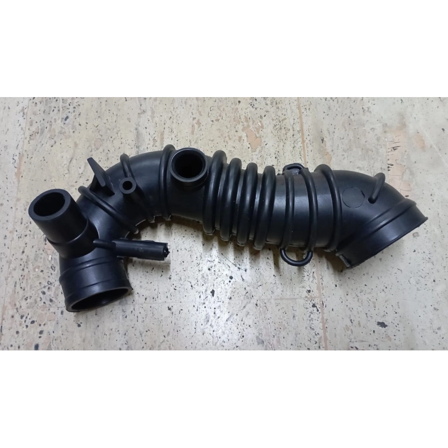 HAVA FİLTRE HORTUMU PASSAT-A4 AEB-APU 1,8 T 97-00 058133356L (T1)