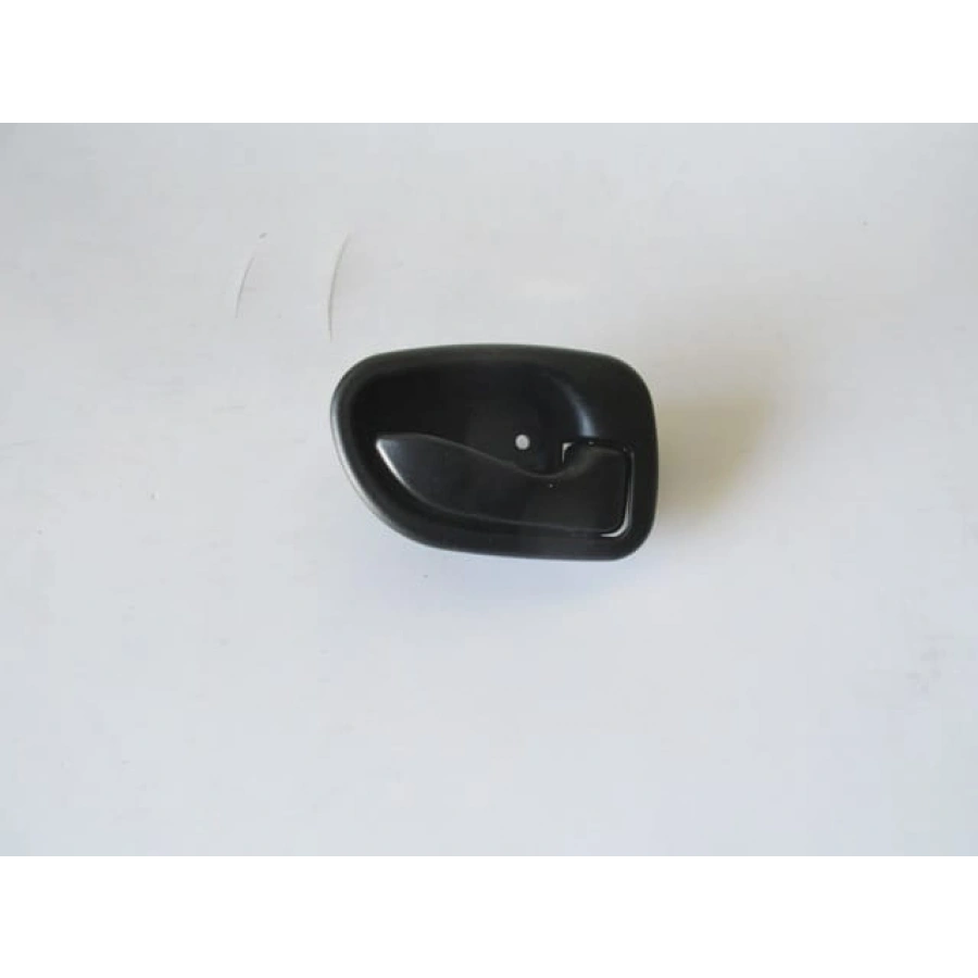 HYUNDAI ACCENT- 95/97; ÖN KAPI İÇ AÇMA KOLU SAĞ SİYAH 82620-22000