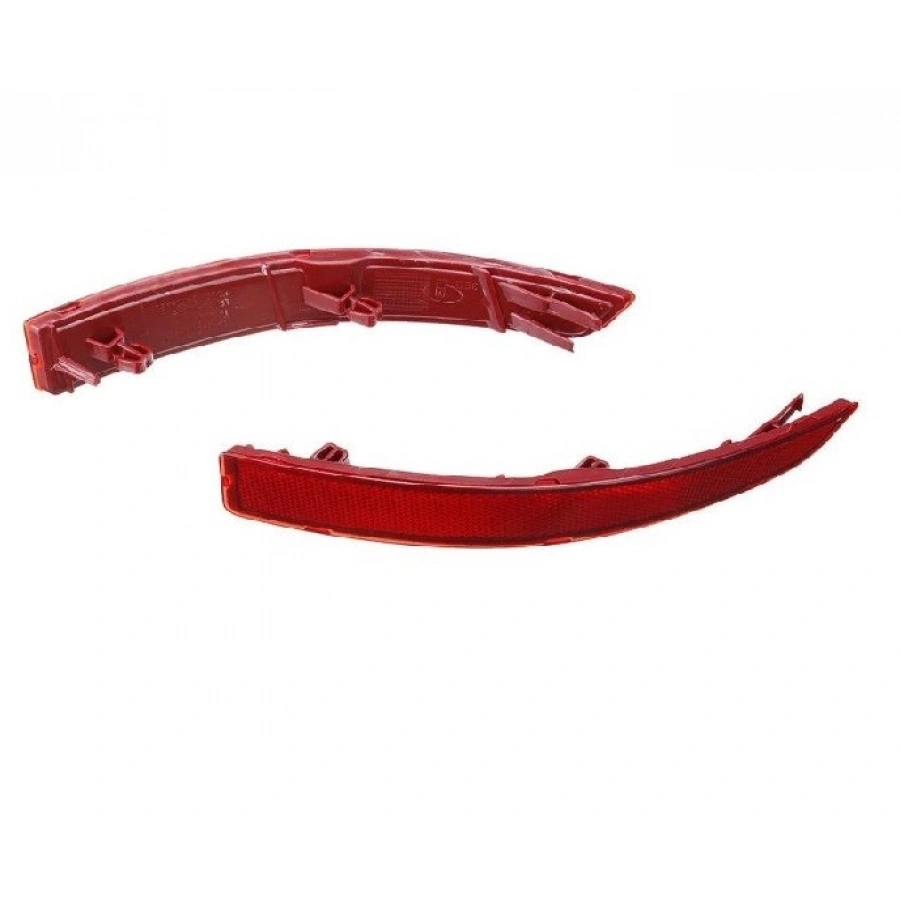 ARKA TAMPON REFLEKTÖRÜ SAĞ JETTA 2015-