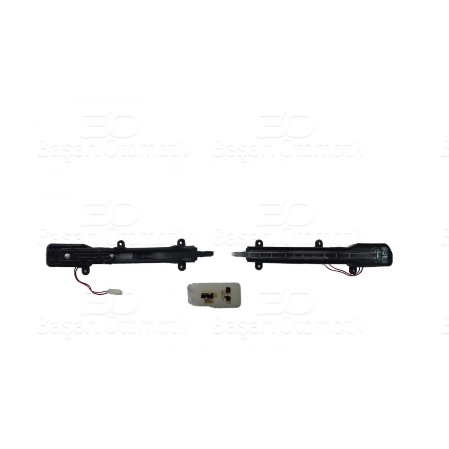 AYNA SINYALI SAG AUDI Q5 Q7 08 >