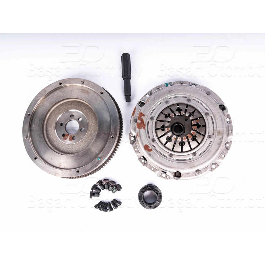 DEBRIYAJ SETI+VOLANT VW PASSAT A4 A6 2.0TDI AVF 00 >