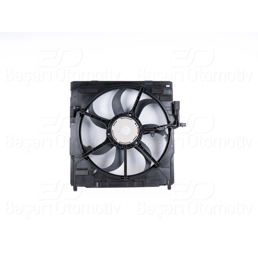 FAN MOTORU DAVLUMBAZLI (483MM-4FIS-600W-9KANAT) BMW G30 G31 600W