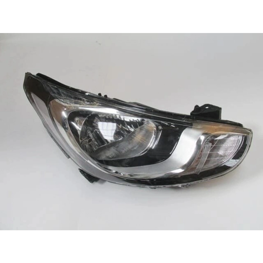 FAR ÖN SAĞ Kampanya | HYUNDAI | ACCENT BLUE | 2011>