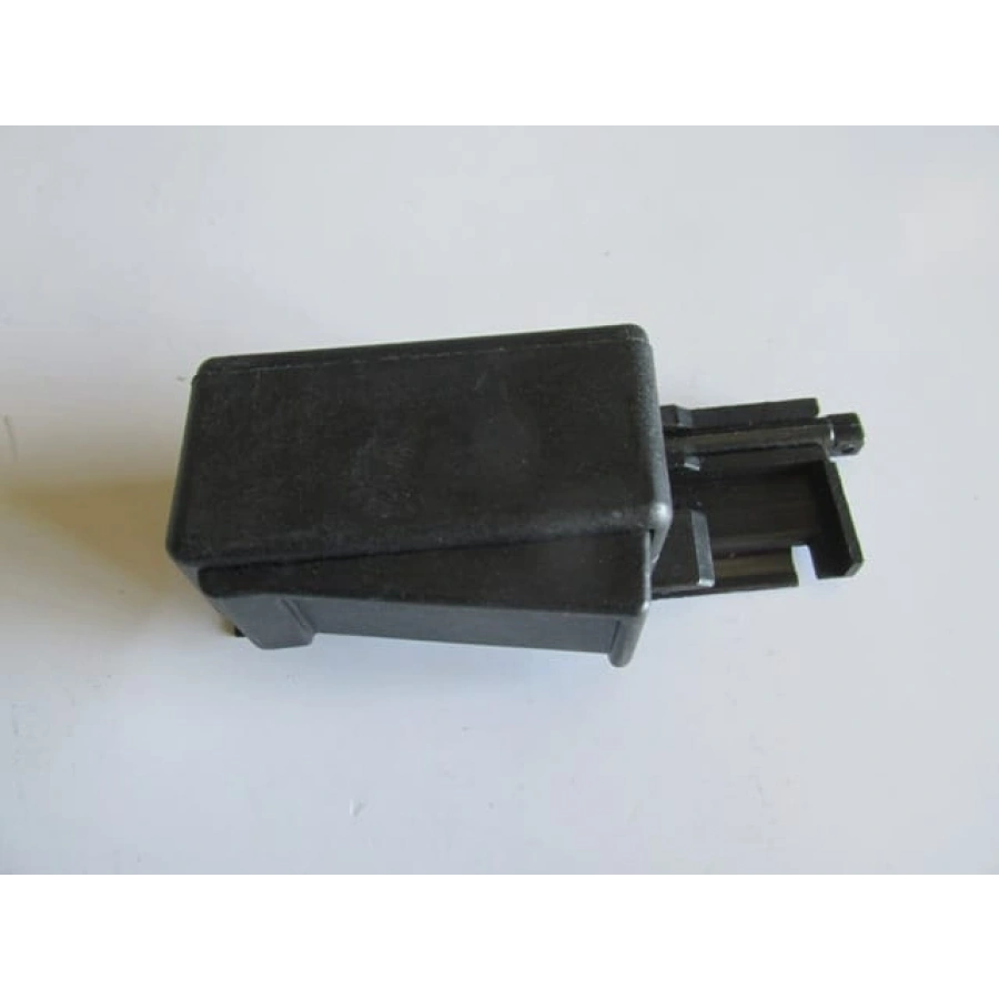 FIAT DOBLO- 06/10; ARKA KAPI CAM KİLİTLEME MANDALI SAĞ (SÜRGÜLÜ KAPI)