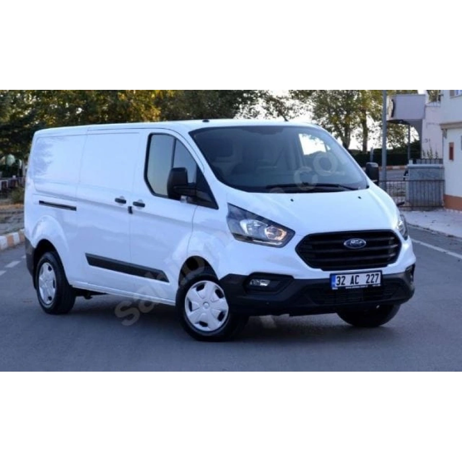 FORD CUSTOM- 18/23; ARAÇ BİLGİLERİ VE RESİMLERİ