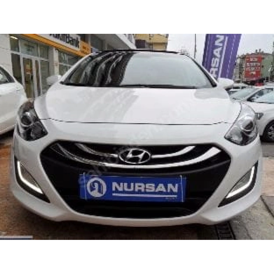HYUNDAI I30- 12/16; ARAÇ BİLGİLERİ VE RESİMLERİ