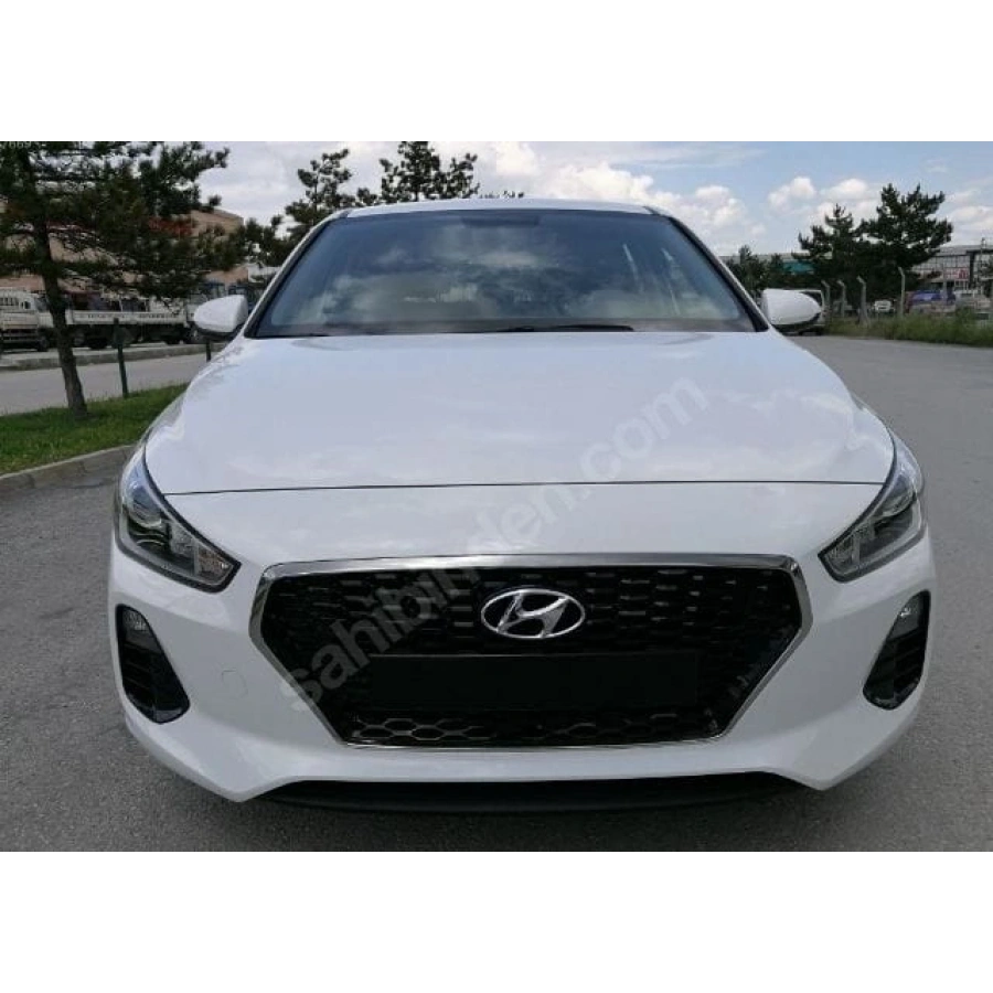 HYUNDAI I30- 17/18; ARAÇ BİLGİLERİ VE RESİMLERİ