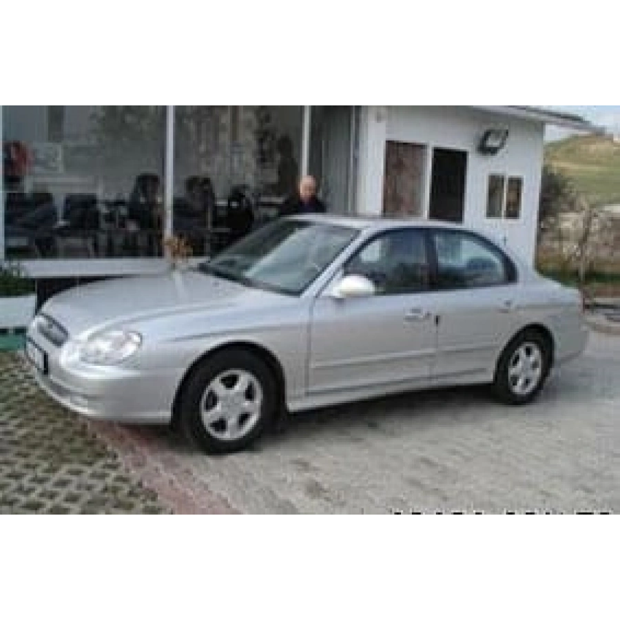 HYUNDAI SONATA- 99/02; ARAÇ BİLGİLERİ VE RESİMLERİ
