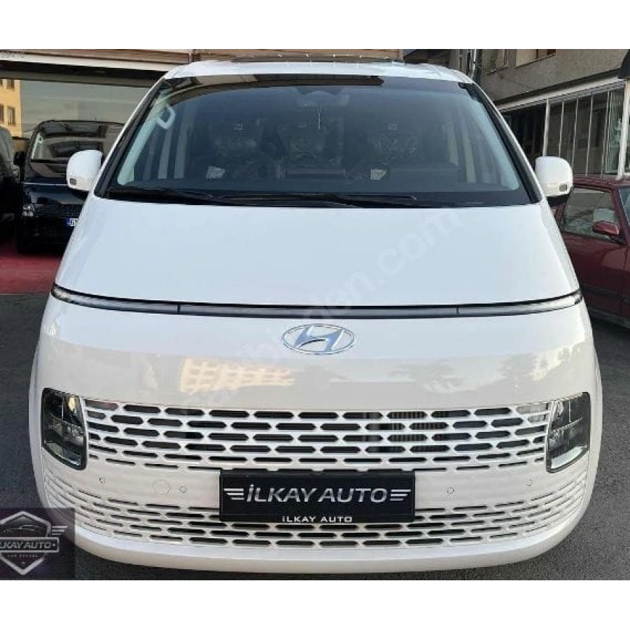HYUNDAI STARIA- 22/24; ARAÇ BİLGİLERİ VE RESİMLERİ