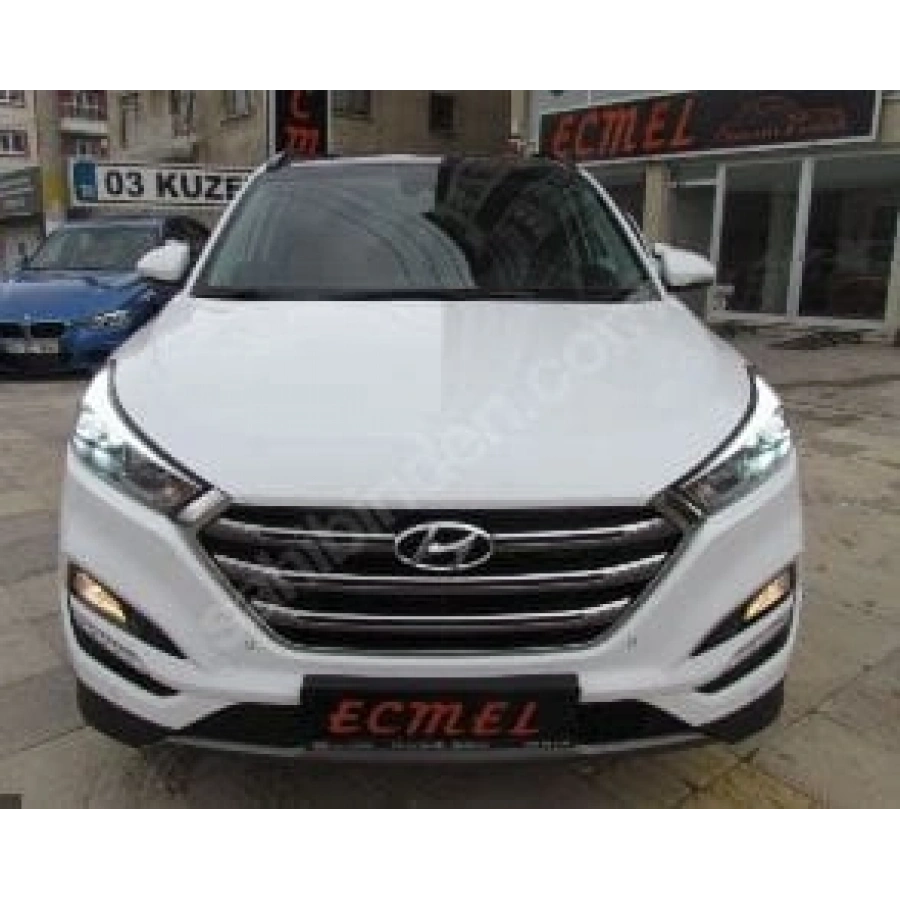HYUNDAI TUCSON- 15/18; ARAÇ BİLGİLERİ VE RESİMLERİ