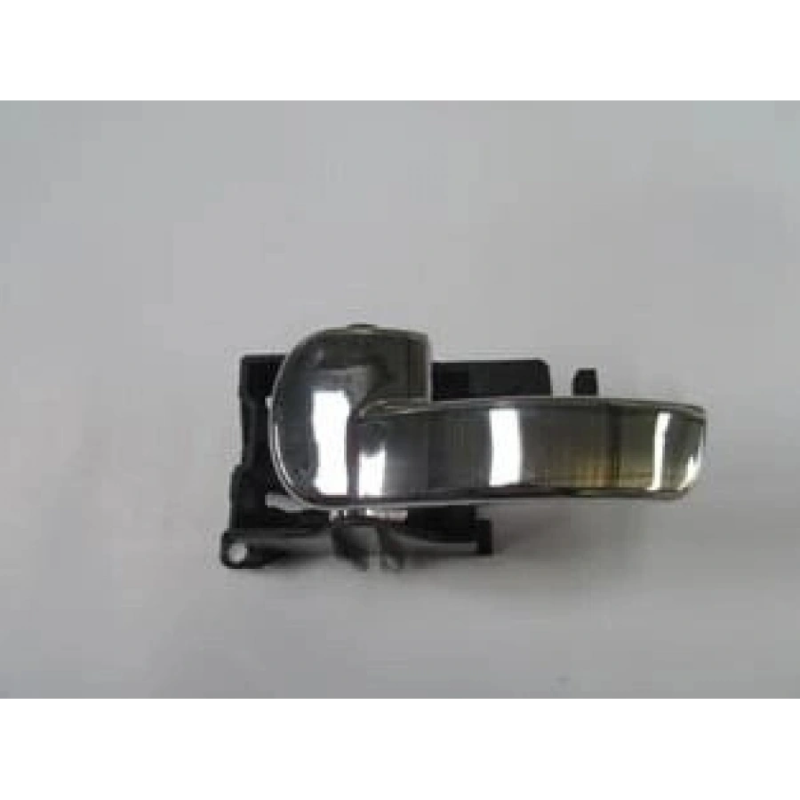 KAPI IC ACMA KOLU ON / ARKA SOL NISSAN NAVARA