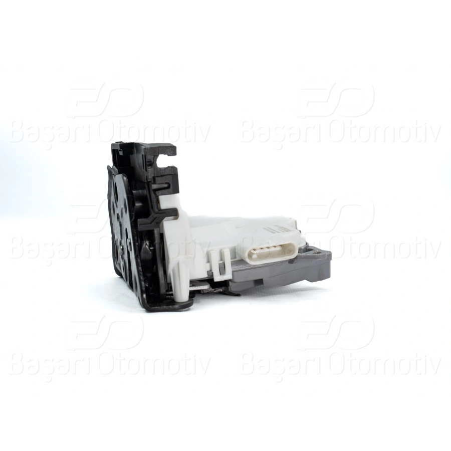 KAPI KILIDI MOTORLU SAG ARKA (6 PIN) AUDI A1 (8X1) 10-16/ A4 (8K2) 07-16/ A6 (4G2) 10-16/ A5 (8T3) 08-16/ A7 (4GA) 10-16/ A8 (4H2) 10-16/ Q3 (8UB) 11-18/ Q5 (8RB) 08-17/ Q7 (4LB) 06-14