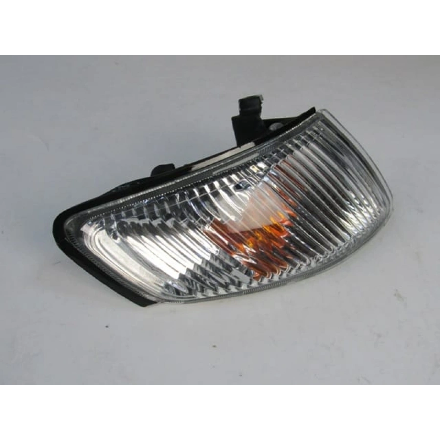 MAZDA 626- SD/HB- 98/00; ÖN SİNYAL SAĞ (SİYAH ÇERÇEVELİ) (CASP)