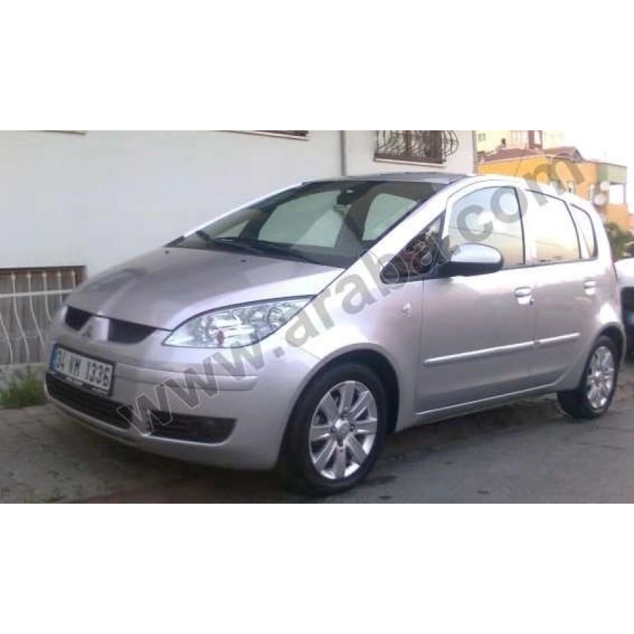 MITSUBISHI COLT- 05/09; ARAÇ BİLGİLERİ VE RESİMLERİ