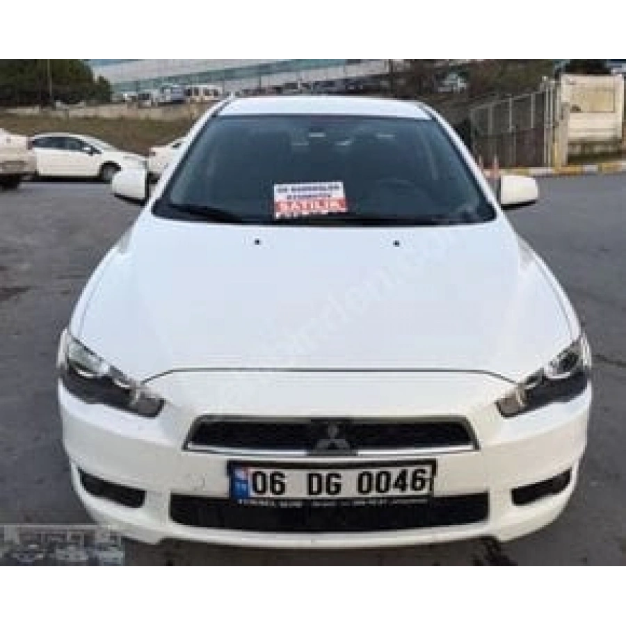 MITSUBISHI LANCER- 08/16; ARAÇ BİLGİLERİ VE RESİMLERİ