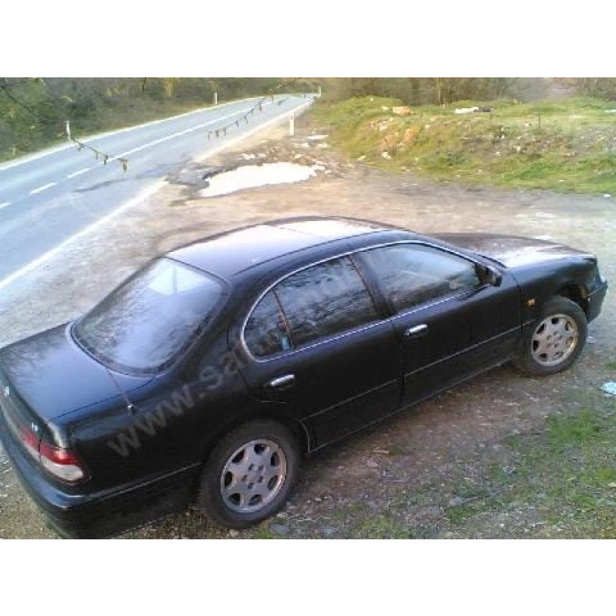 NISSAN MAXIMA- A32- 00/02; ARAÇ BİLGİLERİ VE RESİMLERİ
