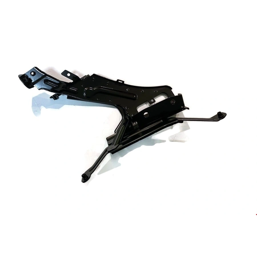 ÖN ÇAMURLUK BRAKETİ SOL A6 2020-